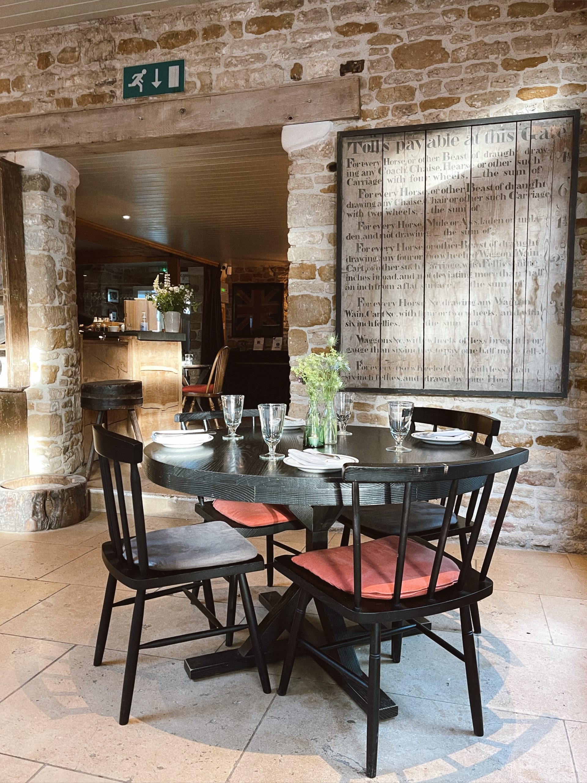 A Weekend At The Wild Rabbit - Oh Yes She Did